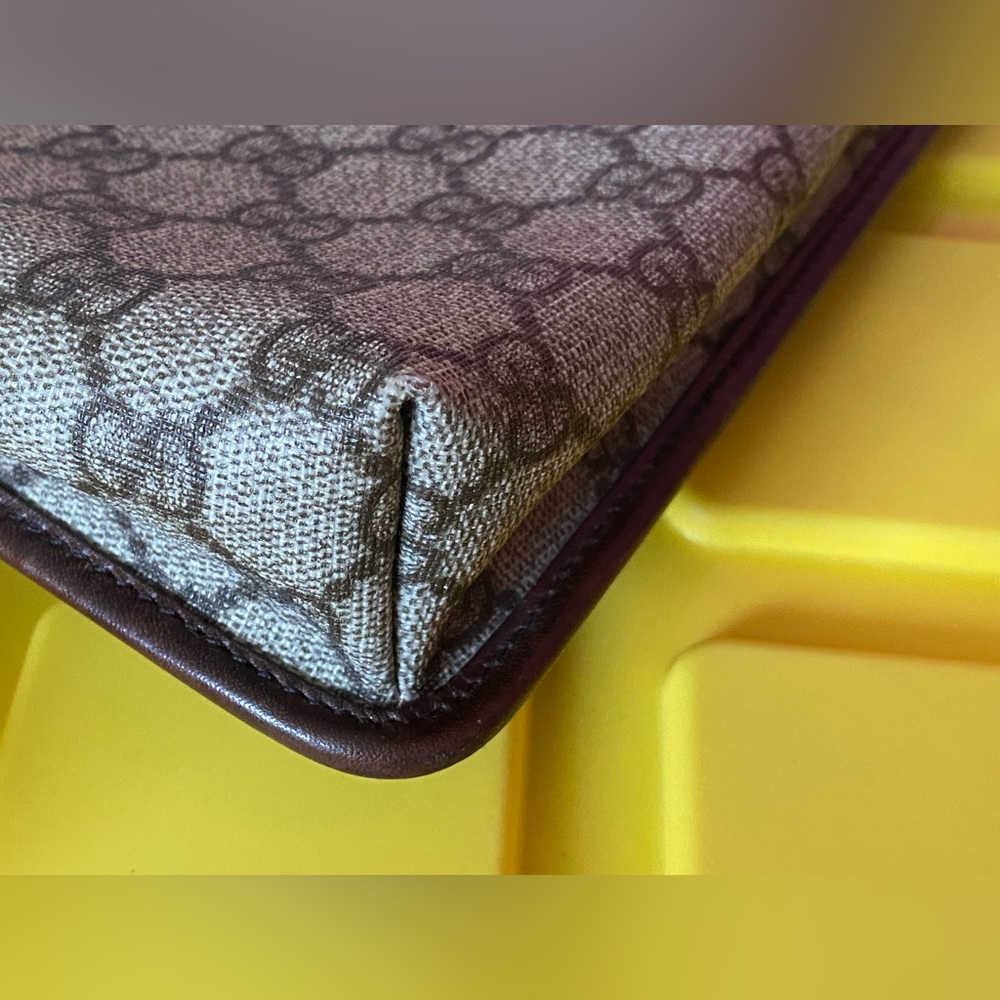 Rare Gucci sling unisex - Picture 13 of 17